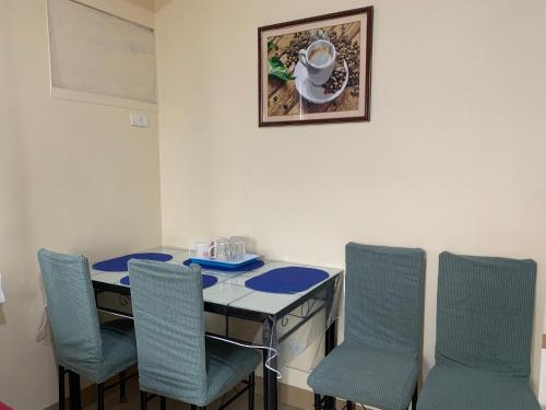 Araneta City Cubao , Manhattan Plaza Corner Unit With Amazing View From The 19th floor