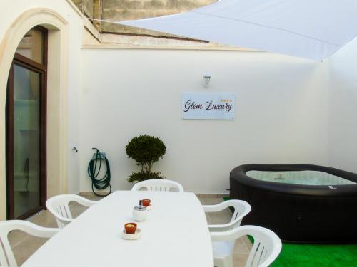 Ruang duduk di Glem Luxury