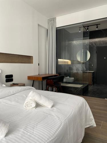 Athens Center Boutique Suites