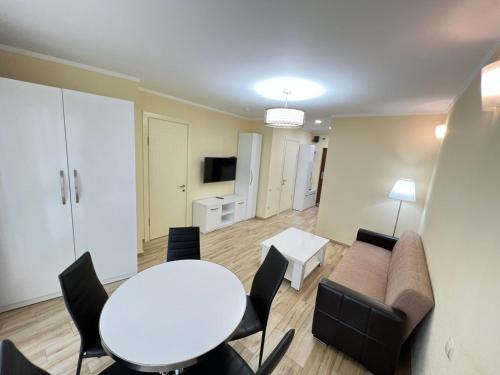 Χώρος καθιστικού στο Aparthotel Holiday Lux Batumi