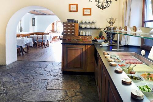 Еда / где поесть недалеко от отеля