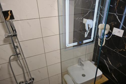 Koupelna v ubytování Spa & wellness Villa Garetov Konak