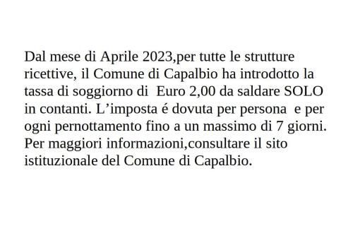 a screenshot of a cell phone screen with the text la mesula per at "IL CASALE DEI GIRASOLI" Country House in Capalbio in Capalbio