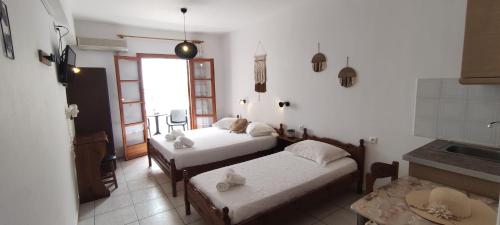 Kapetanos Rooms