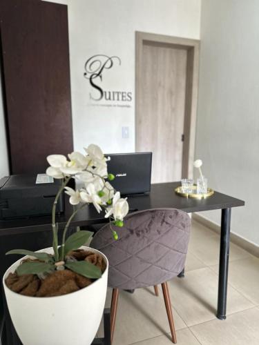 グアヤキルにあるEl Patio Suitesのギャラリーの写真