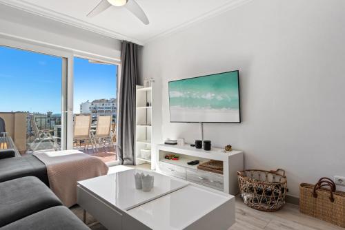 Penthouse near the beach by Costarentals - Ref 193