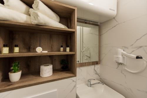 Bagno di Casa ARTEE Free Parking