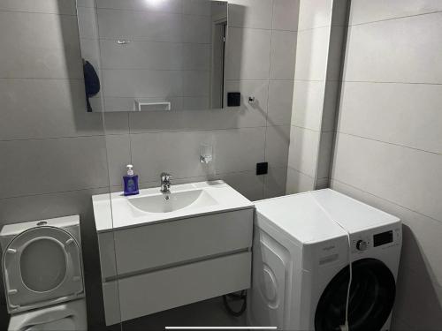 Exclusive ladadika apartment 2