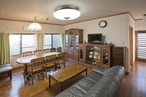 Photo de la galerie de l'établissement Dormitory Sandanya Guesthouse, à Shirahama