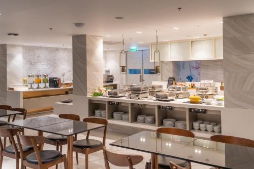 Kuchyň nebo kuchyňský kout v ubytování Hotel JAL City Bangkok
