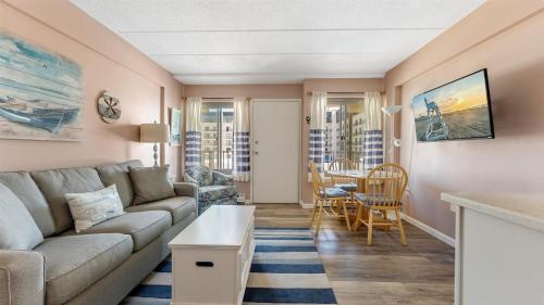 600 Kennedy Dr, Unit 311 – Photos 5