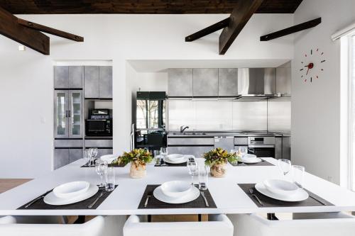 Villa Rochalie by HHG