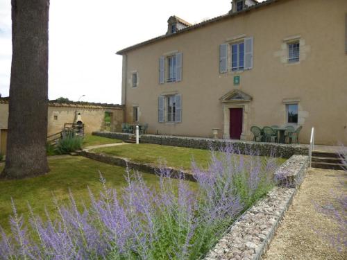 Gallery image of Les coquelicots in Lhommaizé