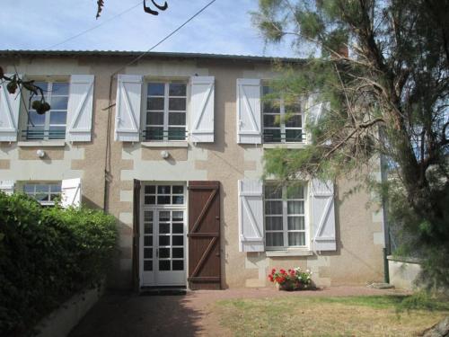 Φωτογραφία από το άλμπουμ του Le tamaris σε Saint-Jean-de-Sauves