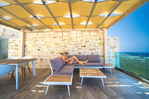 Gallery image of Nafsika Xenia - Alkinoos Villa in Plátanos