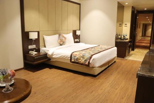 Gallery image of Pride Hotel Bhopal in Bhopal