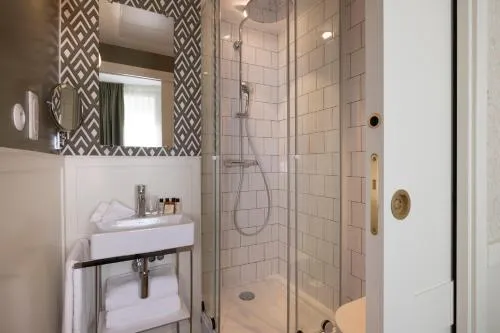 Le Petit Oberkampf Hotel & Spa photo 29