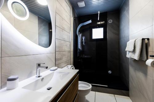 Koupelna v ubytování Auberge Desprairies
