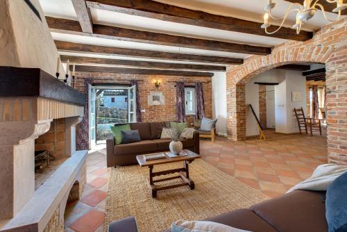 Ruang duduk di Villa Avalon - Luxury home with pool in the centre of Istria