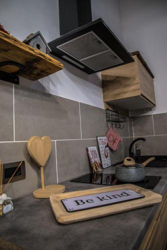 Kuchyň nebo kuchyňský kout v ubytování Cascina Lunguria