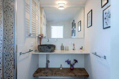 [View of Pitti Palace] Elegant Loft photo 9