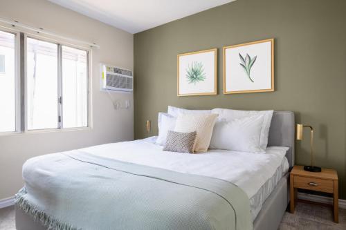 Postel nebo postele na pokoji v ubytování Culver City 1BR nr Trader Joes Restos LAX-291