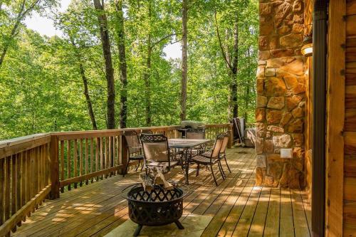 Ozark Preserve with HotTub – Photos 3