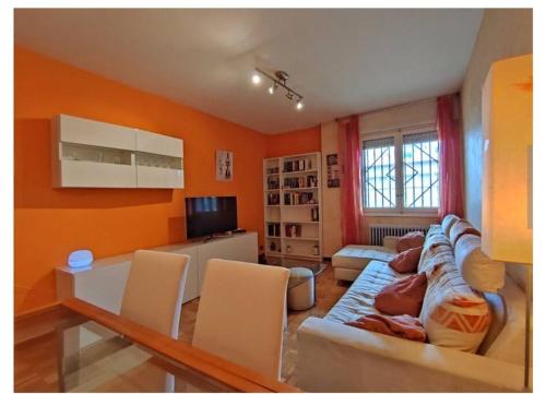Fotografie z fotogalerie ubytování Apartamento La Rocha, con garaje cerca del centro, Pamplona v destinaci Pamplona