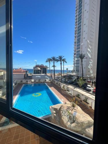 Luxury Esther Benidorm VACATION RENTALS FROM 11 NIGHTS