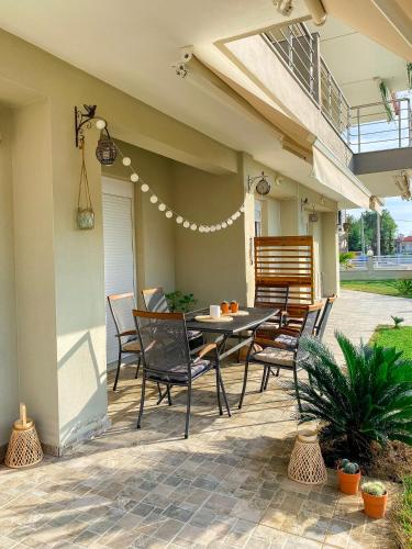 Neroli Apartments