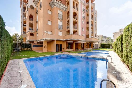 Apartamento de Don Huberto, Los Locos