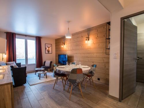 Fotografia z galérie ubytovania Appartement central près des pistes avec parking et Wifi - FR-1-343-195 v destinácii Chamonix-Mont-Blanc
