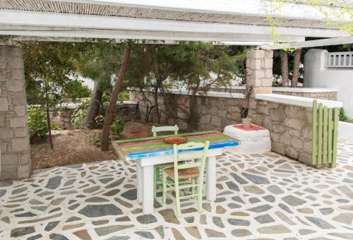 Patio nebo venkovní prostory v ubytování Thalassitra Village Hotel