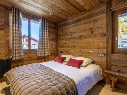 Luxueux appartement 4 pièces avec balcon, wifi, parking et services de conciergerie
