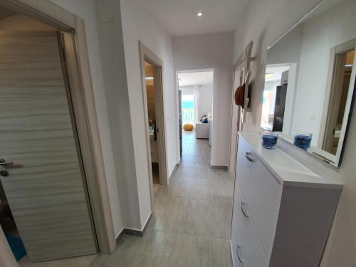 Fotografie z fotogalerie ubytování Comfortable family apt Iris 20m from beach in Mandre v destinaci Mandre