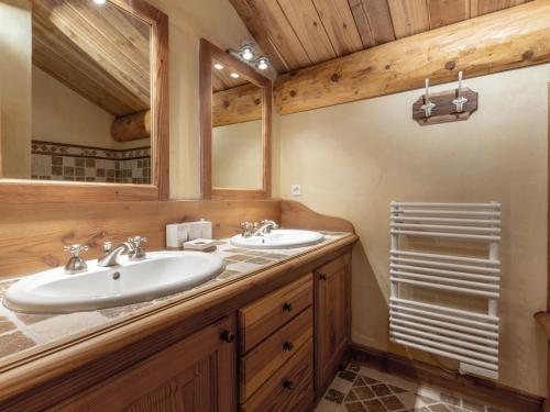 Charmant Duplex Montagnard, 4 Pièces + Alcôve, Proche des Pistes à Val-d'Isère