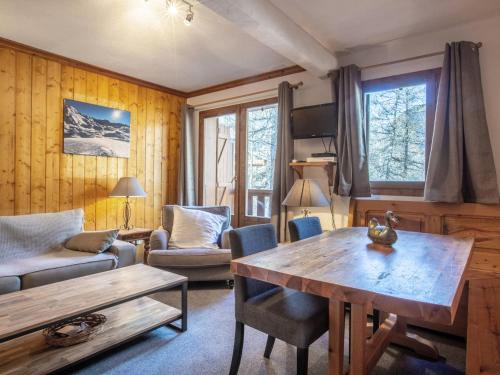 Appartement confortable avec garage et wifi dans secteur calme à Val-d'Isère - FR-1-694-154