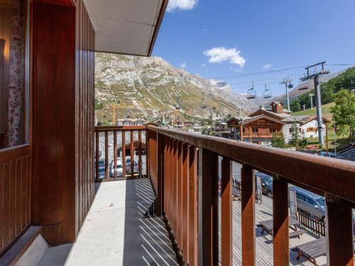 Appartement soigné skis aux pieds, proche village des enfants, 5 pers, balcon sud-est