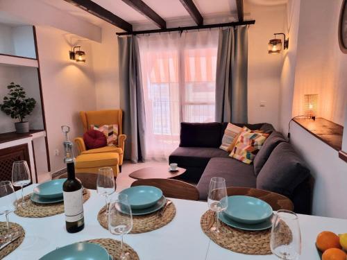 Apartamento de Don Huberto, Los Locos