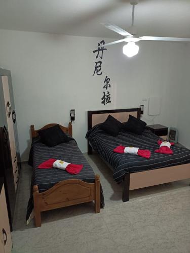 Säng eller sängar i ett rum på Ashpa newen