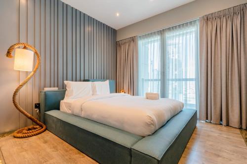 Postel nebo postele na pokoji v ubytování LUXFolio Retreats - Experience Luxury Living
