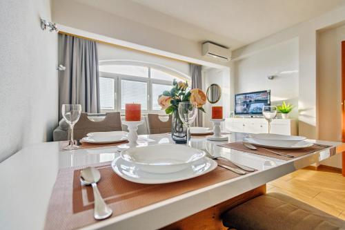 Comfort apartments in peaceful area Zadar - with garden