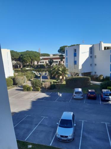 Здание апартаментов/квартиры