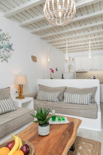 En Lefko boutique house