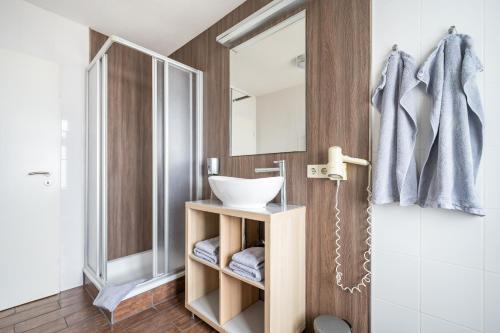 Ένα μπάνιο στο Haus Ferienglück Sauna im Haus