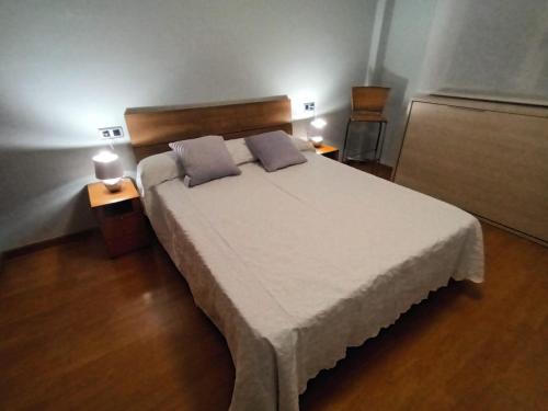 Posteľ alebo postele v izbe v ubytovaní Apartamento playa Cambrils Torresol 2