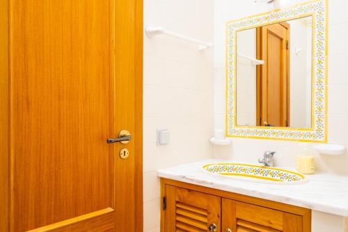 Fotografie z fotogalerie ubytování Frente ao Mar - Sea Front - 3 Quartos - wi-fi - Algarve v destinaci Armação de Pêra