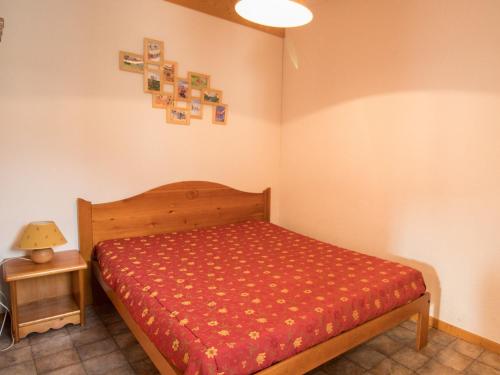 Giường trong phòng chung tại Appartement Aussois, 2 pièces, 4 personnes - FR-1-508-68