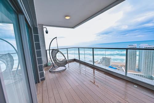 バト・ヤムにあるGK apartment Fabulousのギャラリーの写真