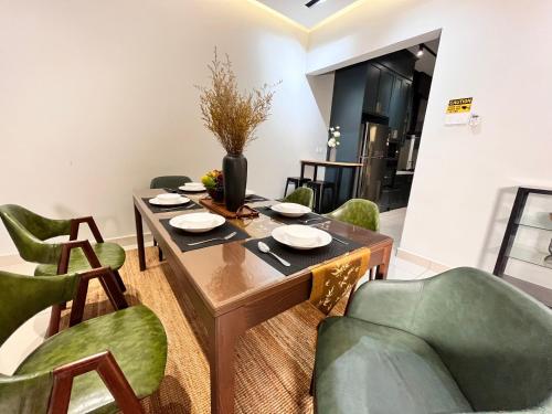 Posezení v ubytování Luxury 2-Storey Terrace House near IOI City Mall Putrajaya